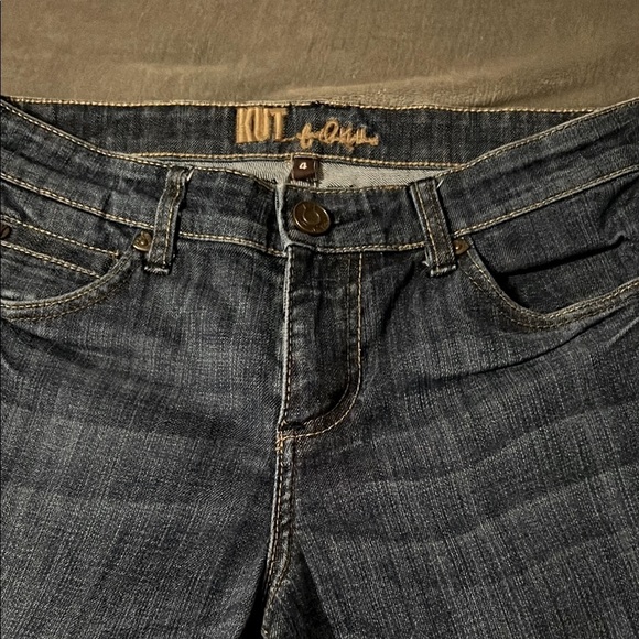 Kut from the Kloth Denim - Kut from the Kloth‎ Boot Cut Blue Denim Size 4
Style KP011MA3 Cut 71017